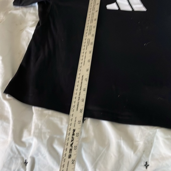 NWOT Adidas Black Cropped Boxy Performance Logo Tee size Small Sporty - Picture 6 of 7